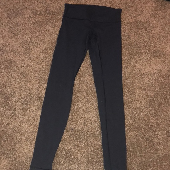 lululemon athletica Pants - SOLD. Lululemon Wunder unders